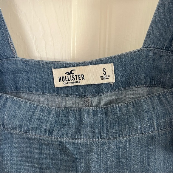 blue denim/chambray overall shorts. size small hollister - Picture 4 of 4